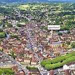 La Salamandre - Un Ecrin Medieval Pour Vos Souvenirs - Imaginez-vous, Reveille Par Le Murmure De Sarlat, Dans Un Spacieux Et Chaleureux, Au Coeur De La Cite Classee - 2 - Magie A Vivre Sans Moderation - Reservez Des Maintenan Апартаменты *