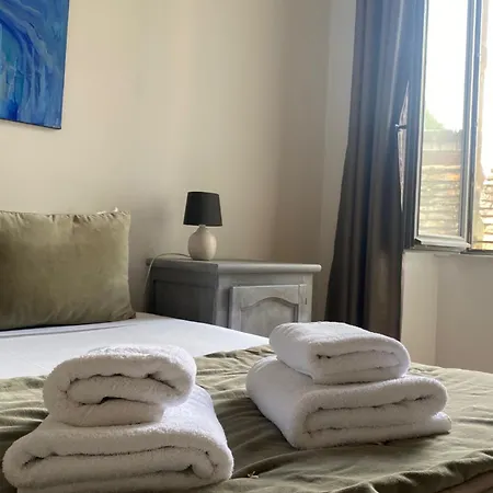 Hyper Centre Cite Medievale Entier 2 Pour 4 Personnes 