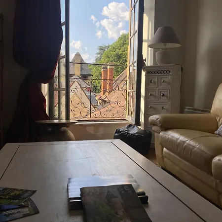 Apartmán La Salamandre - Un Ecrin Medieval Pour Vos Souvenirs - Imaginez-vous, Reveille Par Le Murmure De Sarlat, Dans Un Spacieux Et Chaleureux, Au Coeur De La Cite Classee - 2 - Magie A Vivre Sans Moderation - Reservez Des Maintenan Sarlat-la-Canéda