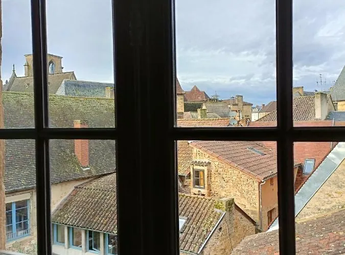 La Salamandre - Un Ecrin Medieval Pour Vos Souvenirs - Imaginez-vous, Reveille Par Le Murmure De Sarlat, Dans Un Spacieux Et Chaleureux, Au Coeur De La Cite Classee - 2 - Magie A Vivre Sans Moderation - Reservez Des Maintenan * Sarlat-la-Canéda