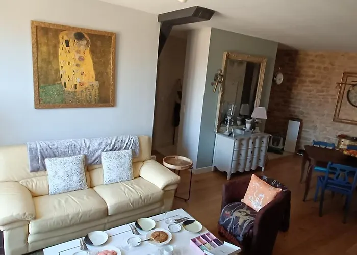 Apartmán La Salamandre - Un Ecrin Medieval Pour Vos Souvenirs - Imaginez-vous, Reveille Par Le Murmure De Sarlat, Dans Un Spacieux Et Chaleureux, Au Coeur De La Cite Classee - 2 - Magie A Vivre Sans Moderation - Reservez Des Maintenan *