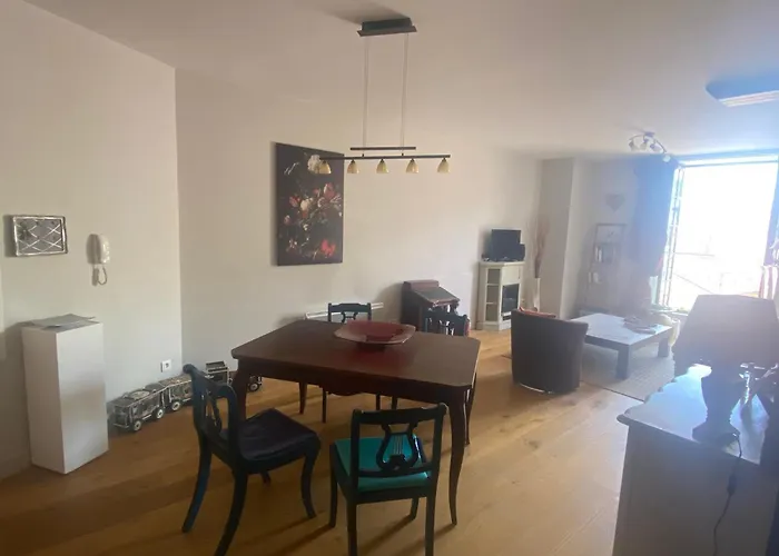 Apartmán La Salamandre - Un Ecrin Medieval Pour Vos Souvenirs - Imaginez-vous, Reveille Par Le Murmure De Sarlat, Dans Un Spacieux Et Chaleureux, Au Coeur De La Cite Classee - 2 - Magie A Vivre Sans Moderation - Reservez Des Maintenan Sarlat-la-Canéda