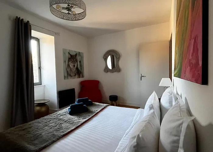 Apartmán La Salamandre - Un Ecrin Medieval Pour Vos Souvenirs - Imaginez-vous, Reveille Par Le Murmure De Sarlat, Dans Un Spacieux Et Chaleureux, Au Coeur De La Cite Classee - 2 - Magie A Vivre Sans Moderation - Reservez Des Maintenan Sarlat-la-Canéda